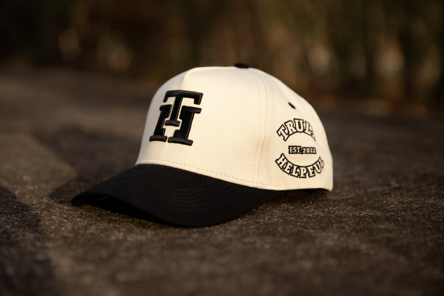 Truly Helpful Snapback Black
